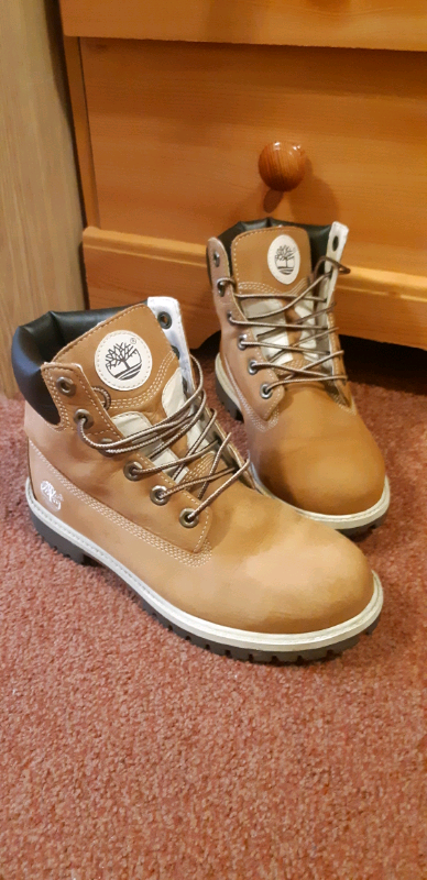 timberland boots size 4.5